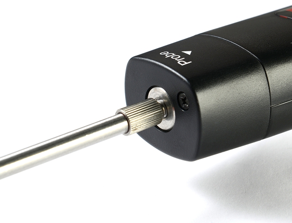 YVT-2機(jī)械故障聽診器有高靈敏探頭，可以查探出任何機(jī)械發(fā)出雜聲的部位。無論是活門震顫，挺桿震響，松動(dòng)的活塞，齒輪和泵的各類震響，繼電器的螺線管操作的聲響，都可以清晰地查探出來。